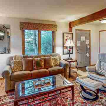 Sunrise Condominium Rooms