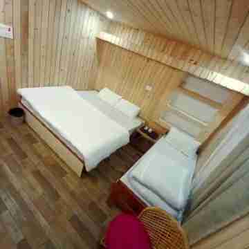 Hotel Himalayan Rooms