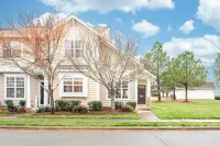 First Floor Master and Convenient Amenities - Charming Family Haven Hotels near American Eagle Store