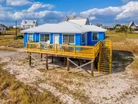 Gulf-Facing Path and Spacious Deck - Charming Coastal Retreat
