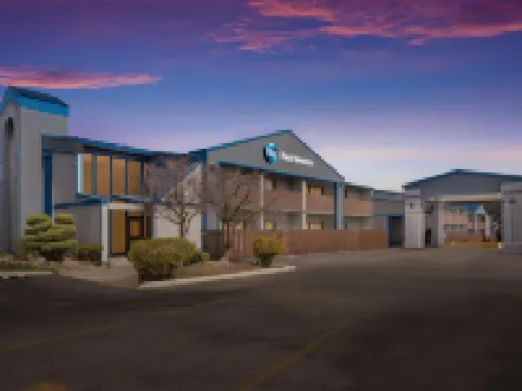 酋長貝斯特韋斯特酒店 奇蘭縣酒店