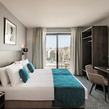 Spinola Hotel Отели рядом с достопримечательностью «Аудиовизуальное шоу Мальта-Экспириенс»