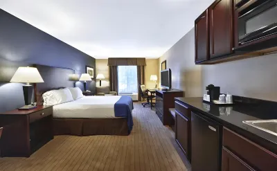 Keene Elm City Hotel, Ascend Hotel Collection Hotels near Toddler Playground
