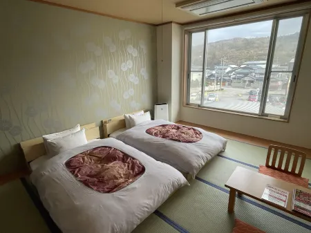 Teradomari Kinpachi Отели рядом с достопримечательностью «Mt. Yahiko»