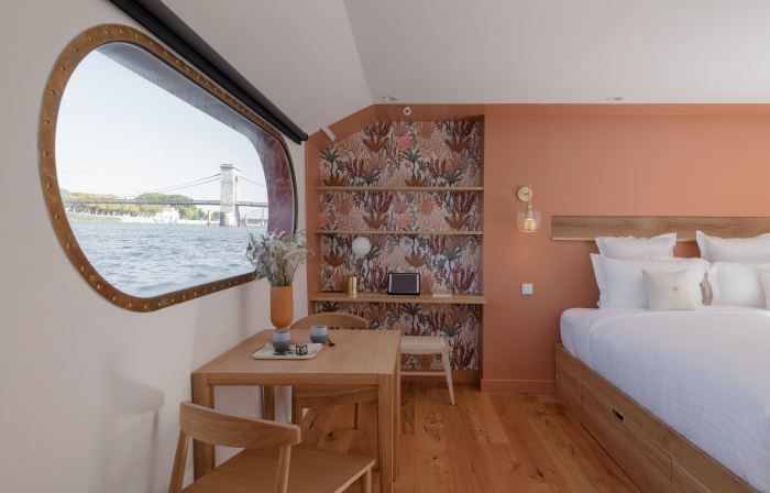 La Peniche - Bed and Bicycle - Tournon