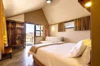 Desert Quiver Camp Hotels in Sesriem