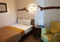 Gap Plaza Hotel Hotels in Balanga