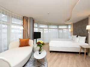 Kongresshotel Potsdam am Templiner See