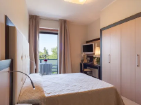 伊利特套房酒店 博洛尼亞酒店