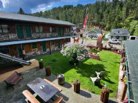 Cedar Wood Inn Hotels in Deadwood
