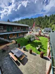 Cedar Wood Inn Hotels in South Lawrence