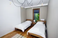 City of the Kings Green Silence Apartment Hotels in Michałowice kommun