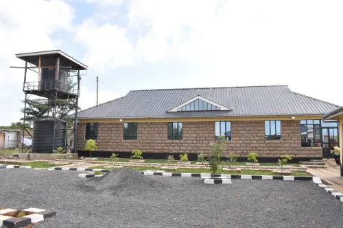 Reconfort Villa Guest House Hotels in Kyumvi