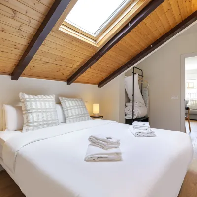 Madrid Sur Apartments by Olala Homes Отели рядом с достопримечательностью «Станция Santa Eugenia »