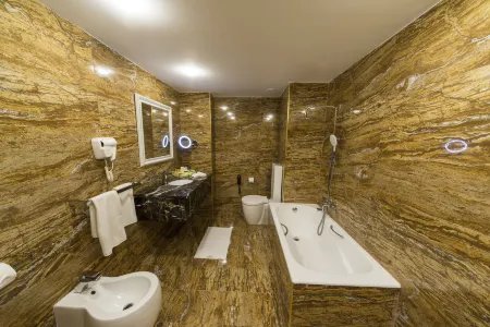 Le Beaurivage bleu hotel & resort Отели в г. Ain Benian