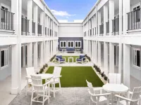 Stayapt Suites Madison-Greenbrier Hotels in Huntsville
