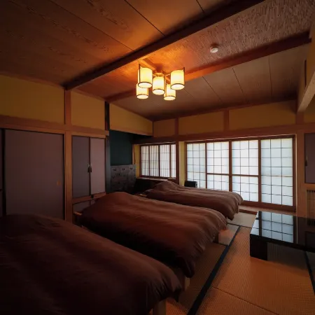 Yufuin Geihinkan Torigoebettei