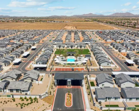 Sparkling Modern Home in Buckeye with Pool,BBQ Hotels in Buckeye