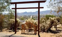 Cozy 2-bedroom Retreat in Joshua Tree
