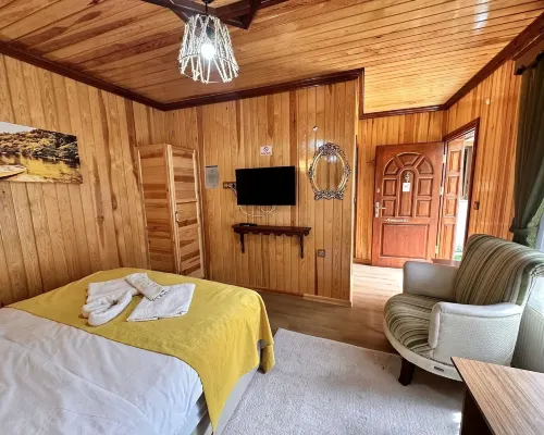 Abant Dort Mevsim Konagi Hotels in Dereceoren