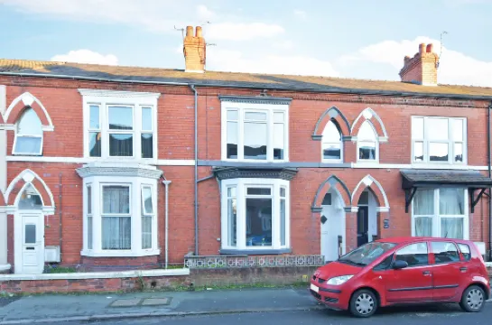 Townhouse @ 272 Walthall Street Crewe