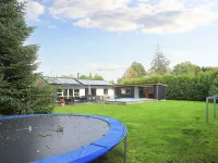 10 Person Holiday Home in Vaeggerlose