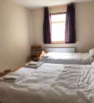 Central 2 Bed Apartment above Great Derry Pub Hotel a 