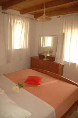 Apartment Vukorep Hotels near Sipan