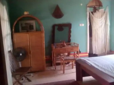 Lovely 3-Bdrm Cottage w Private Patios Pkg Sanyang Hotels near The Gambian Reptiles Farm