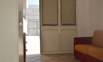Lovely Holiday Apartment Quadrilocale Con Vista Mare Pt51 with Terrace Sea