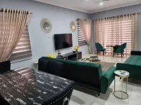 Spacious Luxury 3Bed Hse in Tema - Netflix Wi-fi
