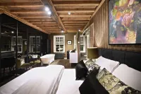 Hotel Suites Wilma J Hotels in Nieuwersluis
