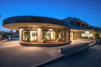 Noble Hotel Suites - Adults Only