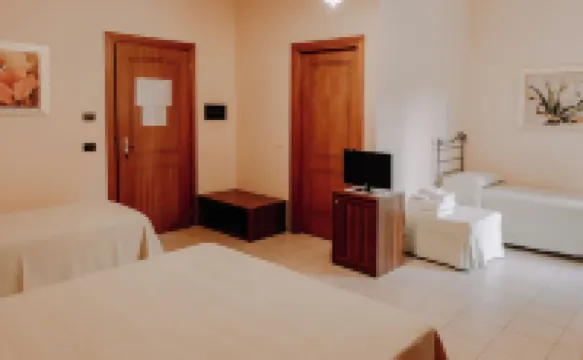 ซาน ราฟฟาเอล โฮเทล รестอรองท์ แอนด์ รีสอร์ท โรงแรมใน