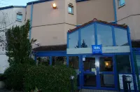 Ibis Budget Lyon Saint-Genis-Laval Hotels in Saint-Genis-Laval