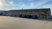 Newton Inn in Newton, KS - 2-Star