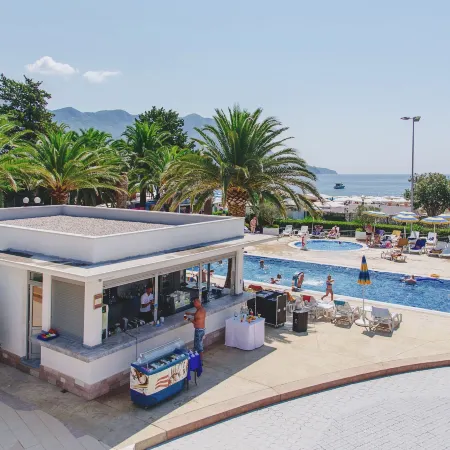 Hotel Montenegro