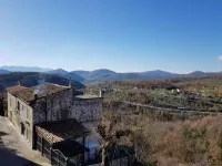 Cosy Studio Apartment Between Rome and Ski Resort Hotels in Collepardo