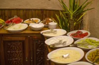Tulip Cave Suites - 3 ดาว