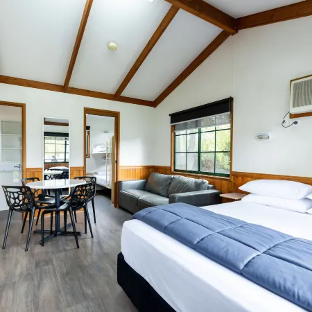 Nrma Ballarat Holiday Park