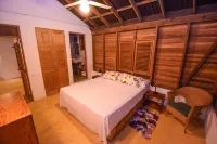 Clave Verde Ecolodge Hotels in El Limón