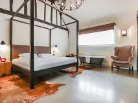 The Crown Hotels in Amersham