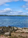 Captivating 2-Bed Ground Floor Apartment in Largs