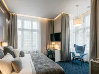 Hotel Kings Court