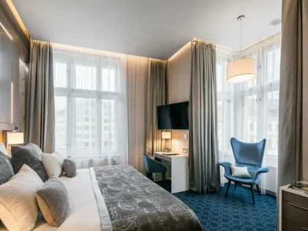 Hotel Kings Court