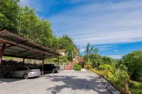 Khao Sok River Home Resort - parking