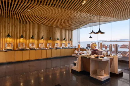 Ramada by Wyndham Darjeeling Gandhi Road Отели рядом с достопримечательностью «Darjeeling Himalayan Railway Toy Train»