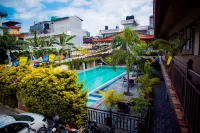 Busy Bee Resort, Pokhara - Infinity Pools