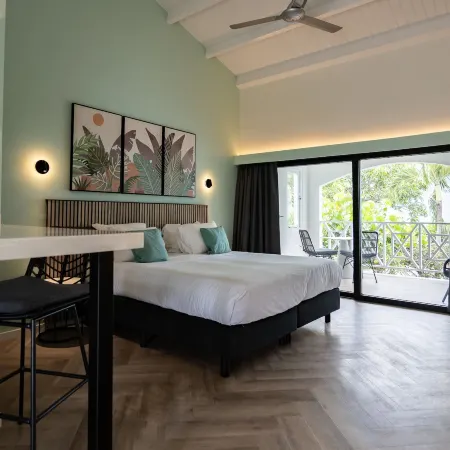 Blue Bay Lodges