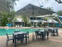 Cha Private Apts Diamond Beach Hotels in Mermaid Beach